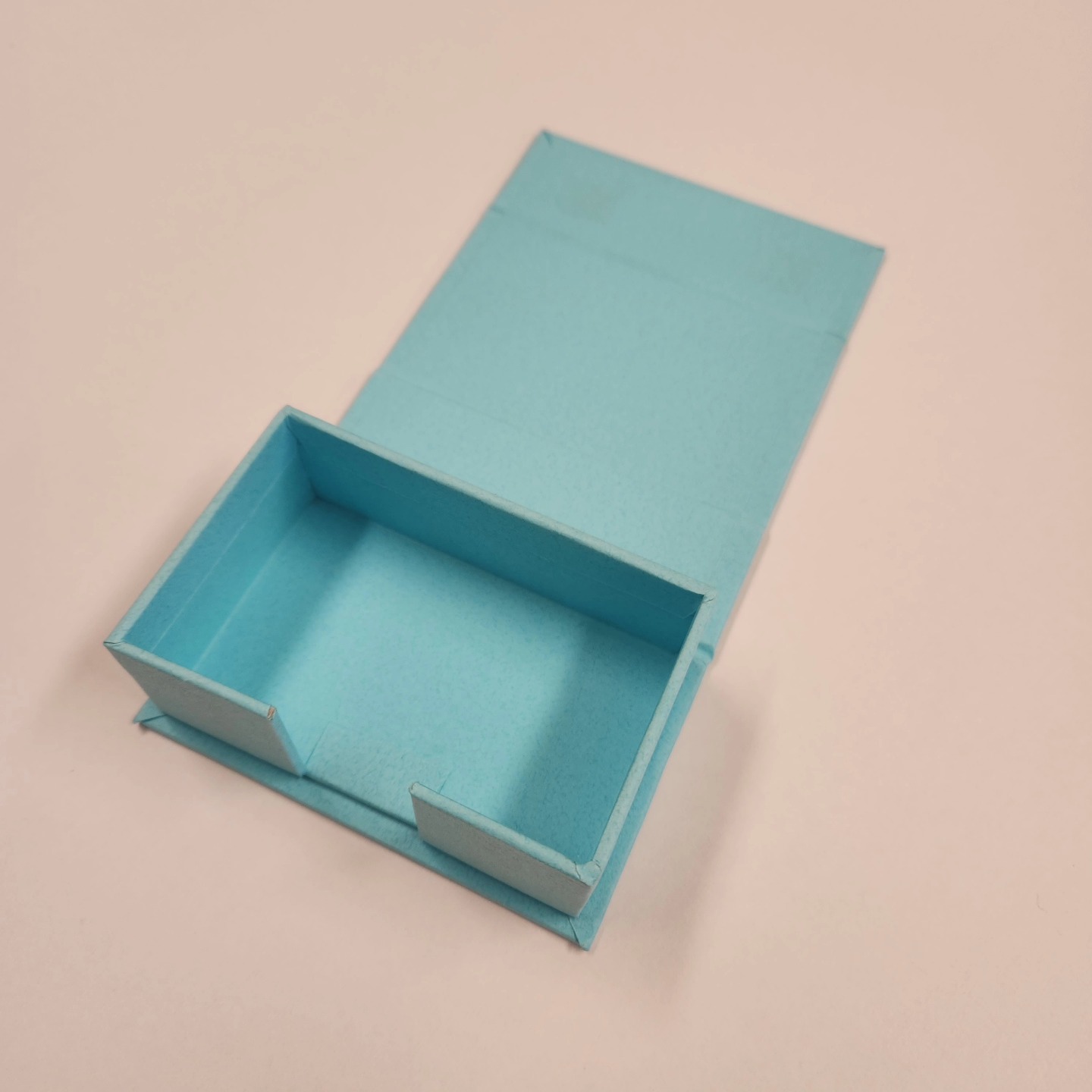 �\�蔠�u�}�O�l�b�g���v����